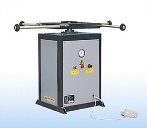 是什么原因?qū)е码p組份打膠機(jī)壓力不足?